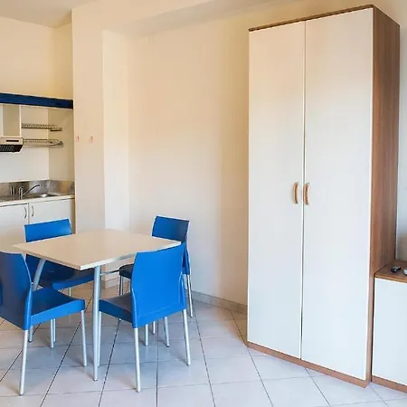 Apartment Monolocale Fronte Mare A - M031 Marcelli